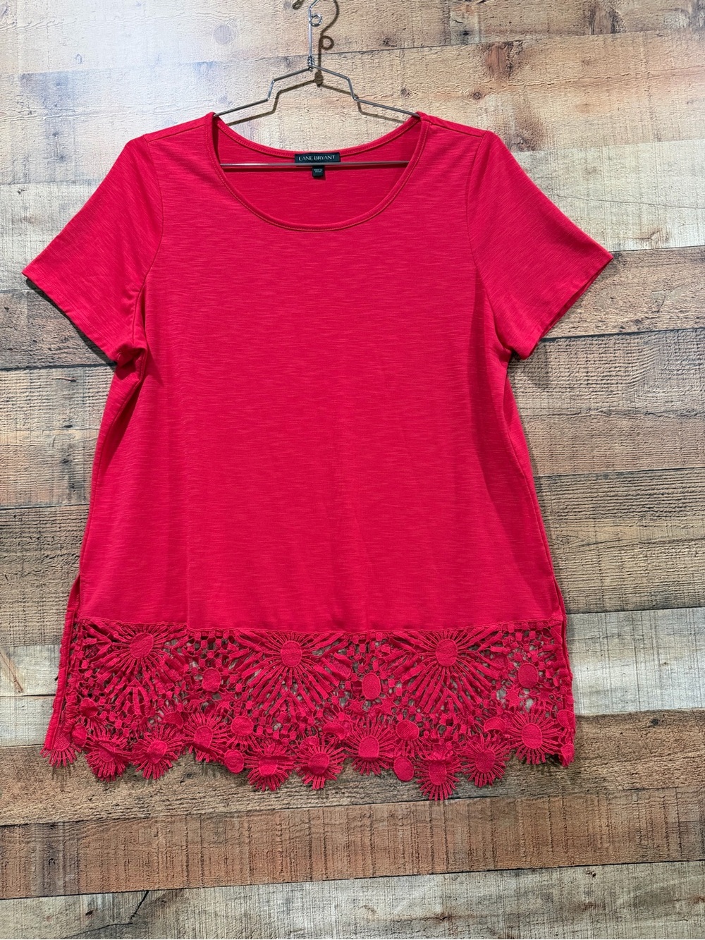 Lane Bryant Red Short-Sleeve Lace-Hem Top Size 14/16